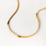 Nura Choker